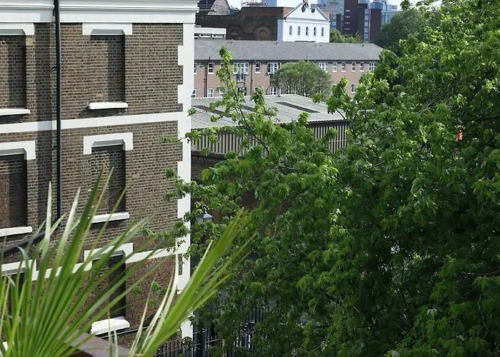 Central London Apartment