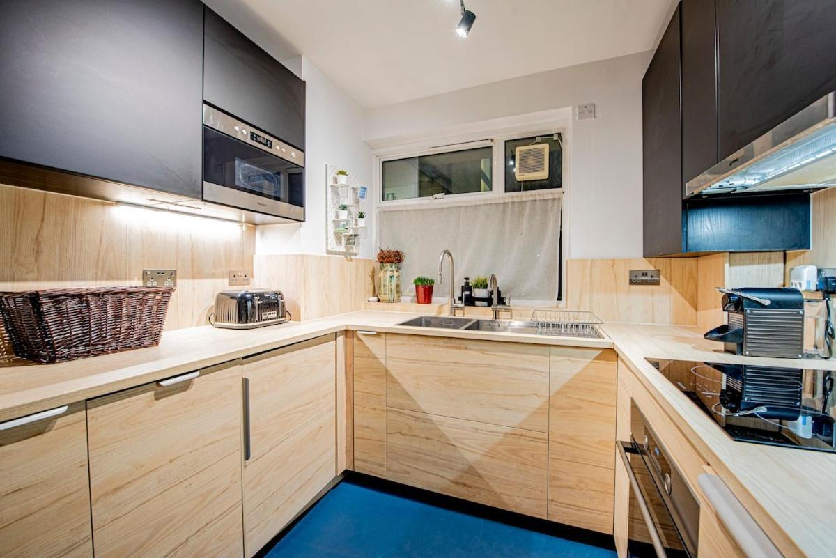 Central London Apartment Apartamento *